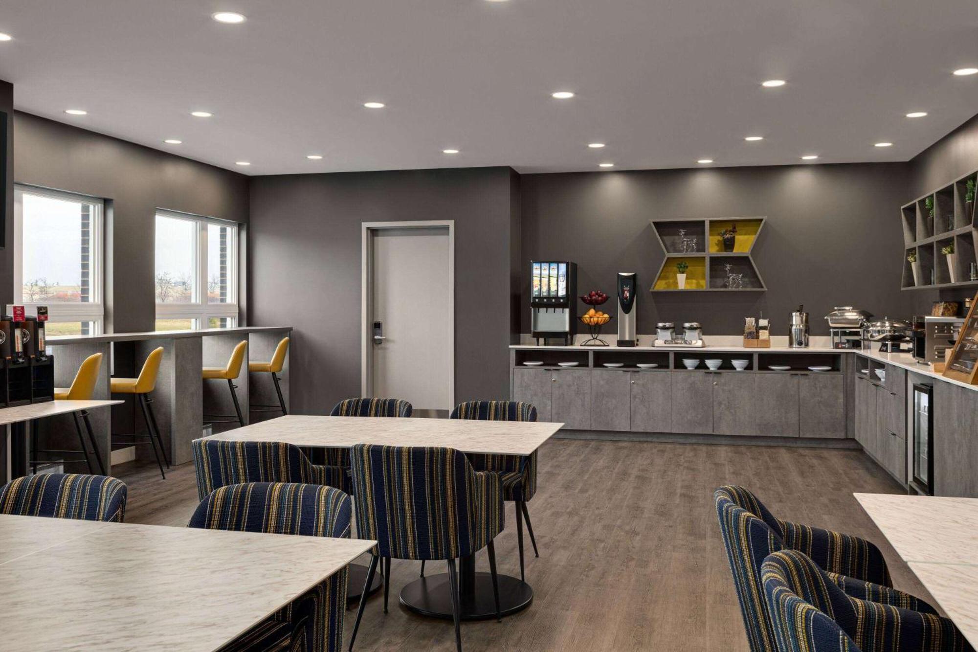 Microtel Inn & Suites By Wyndham Boisbriand Sainte-Thérèse-de-Blainville Kültér fotó